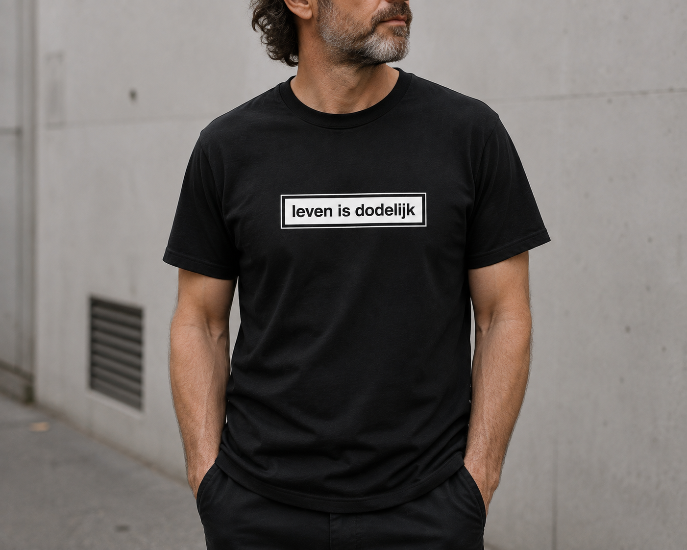 Leven is dodelijk t-shirt